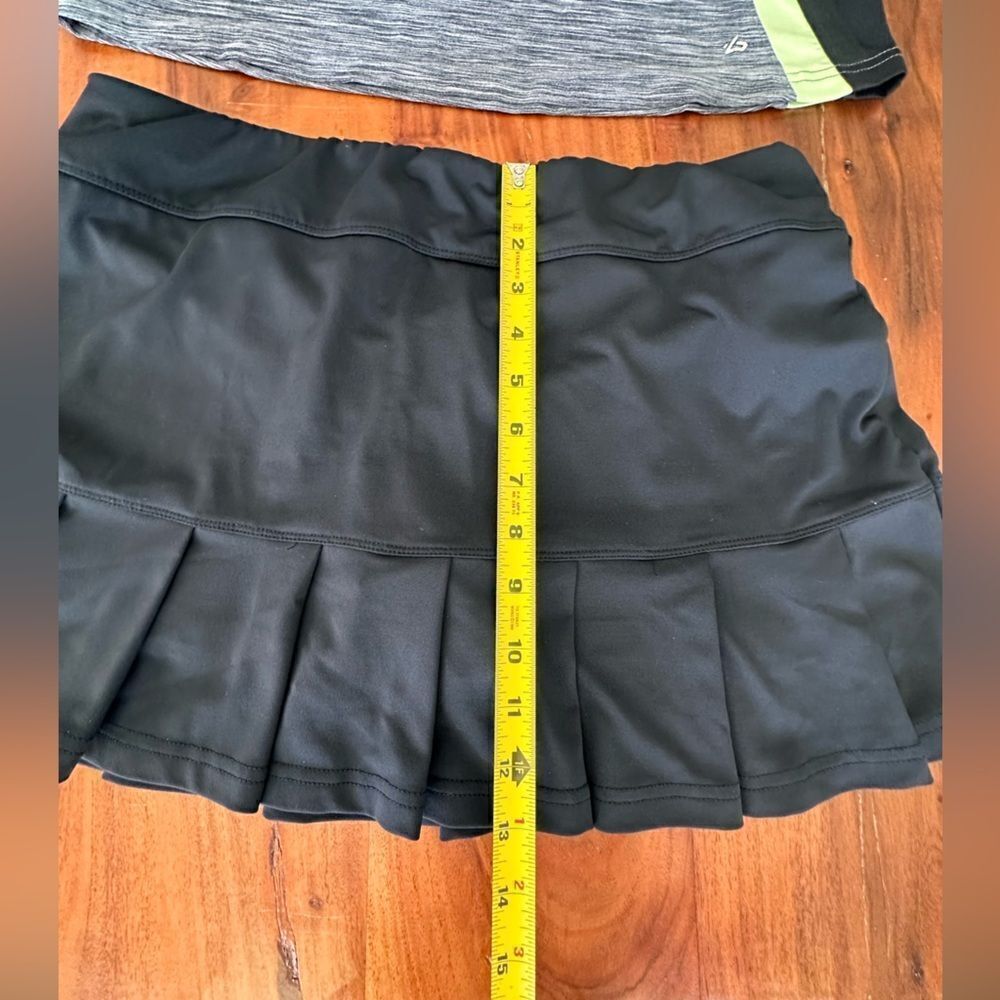 Bolle Tennis-Pickleball-Golf Top and matching skort both sz L EUC - Picture 11 of 12